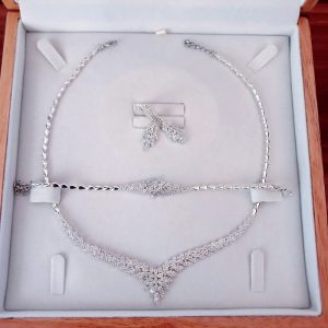 نیم ست زنانه طرح جواهر مجلسی